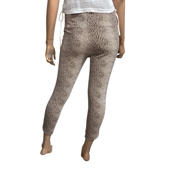 Edgy Snake Print Mob Wife Pants L Crop Legging Slinky Knit Pull-On Tummy-Shaping - Picture 2 of 16